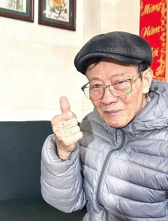 Nhà giáo Ưu tú Lê Thái Phong